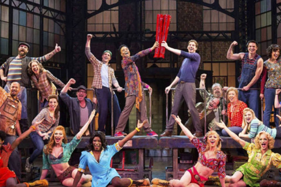 Musical Kinky Boots lidera indicações aos prêmios Tony 2013