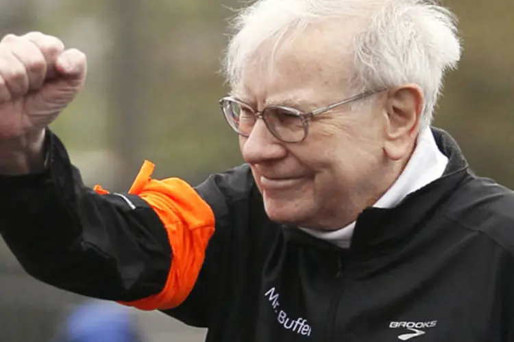 
	Warren Buffett est&aacute; &agrave; frente da Berkshire Hathaway h&aacute; 50 anos
 (Rick Wilking/Reuters)