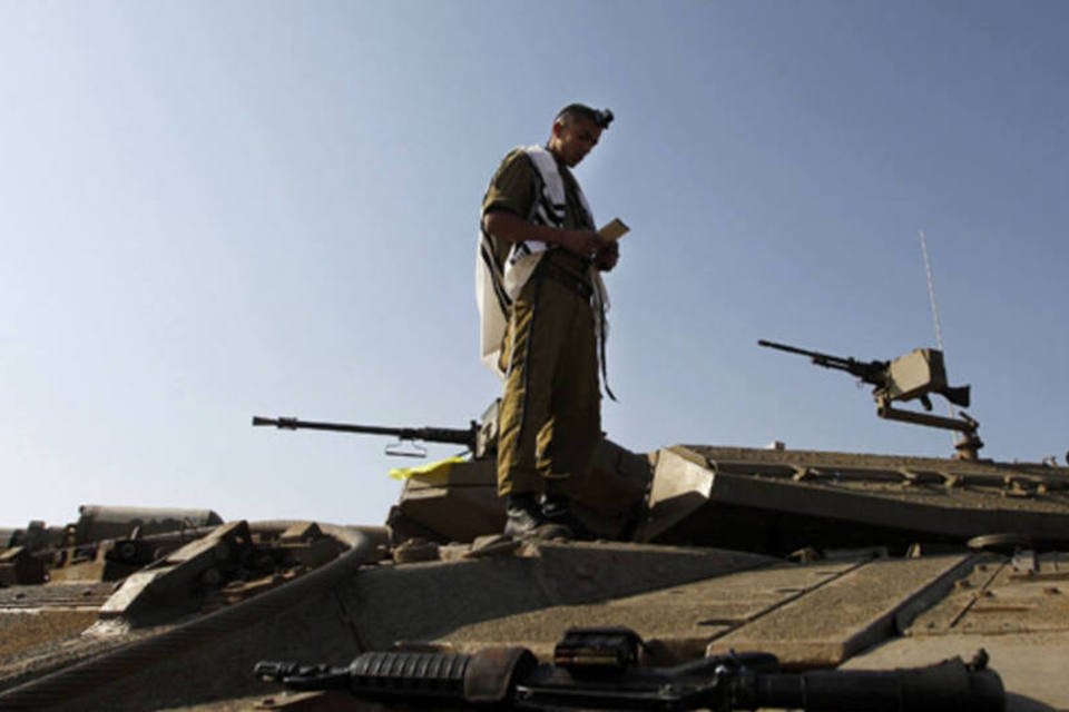 Israel diz a Assad que ataques não visam ajudar rebeldes