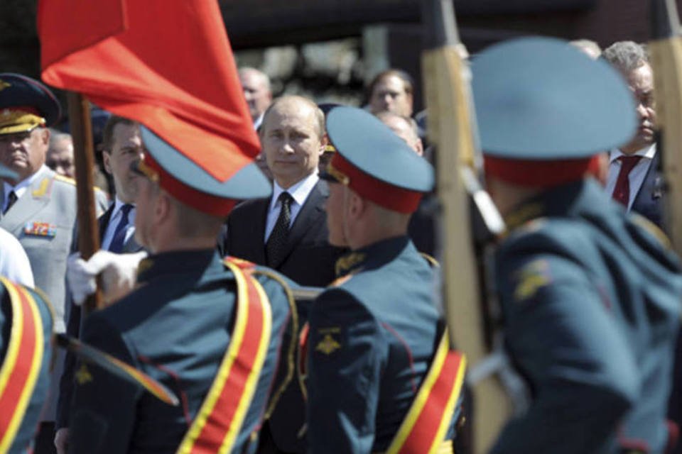 Putin diz que precisa melhorar defesa contra Afeganistão