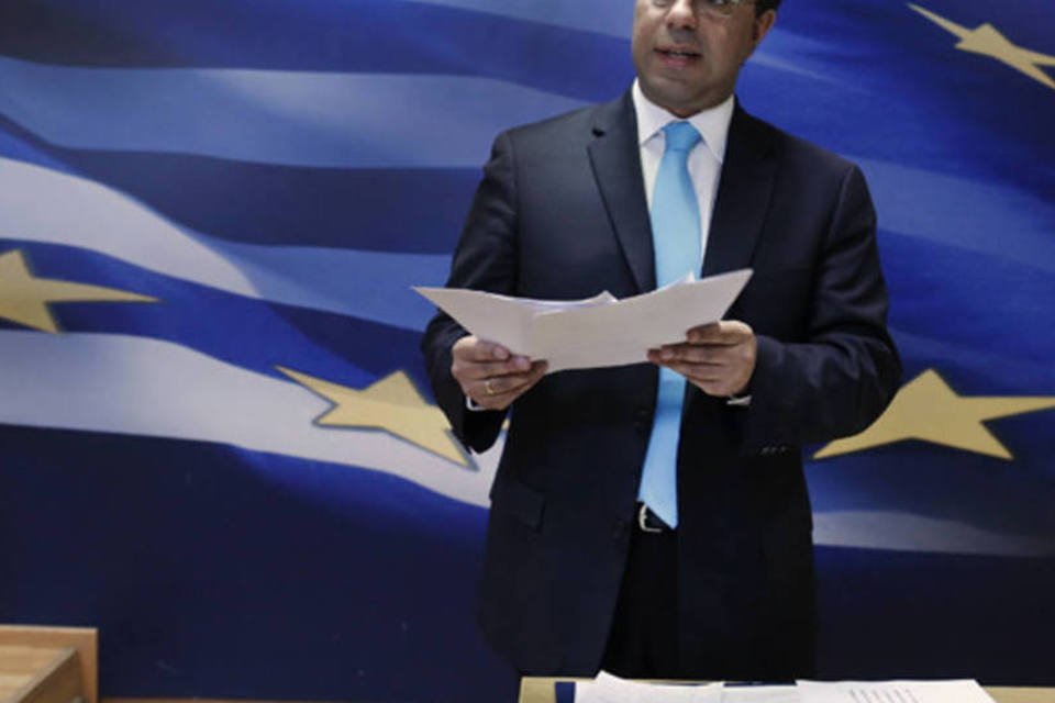 Orçamento grego está no caminho para atingir metas fiscais