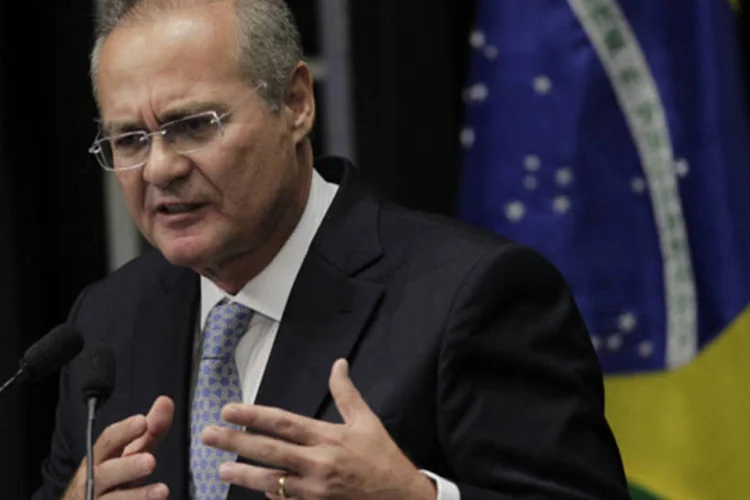 
	Presidente do Senado, Renan Calheiros: &quot;Eu acho muito triste, porque todo mundo consegue criar partido. N&atilde;o sei porque a Marina n&atilde;o conseguiu&quot;
 (Ueslei Marcelino/Reuters)