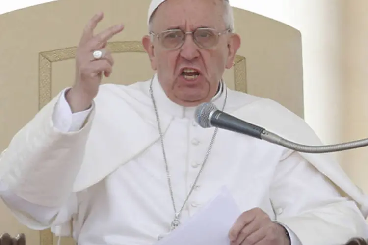 
	Papa Francisco: papa condenou atos racistas e xen&oacute;fobos e pediu direitos aos imigrantes
 (Tony Gentile/Reuters)