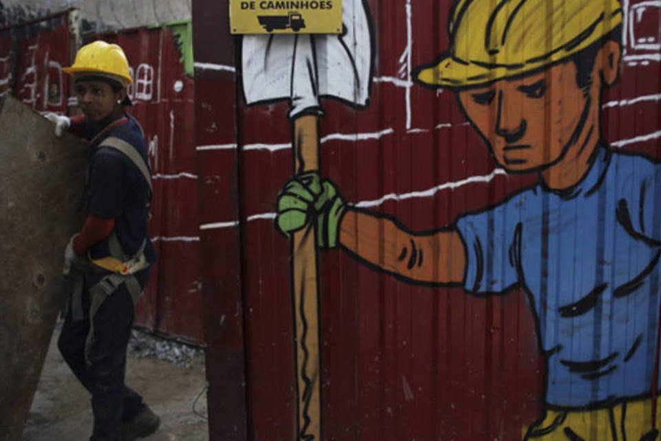 CNI aponta uma menor queda na indústria de construção