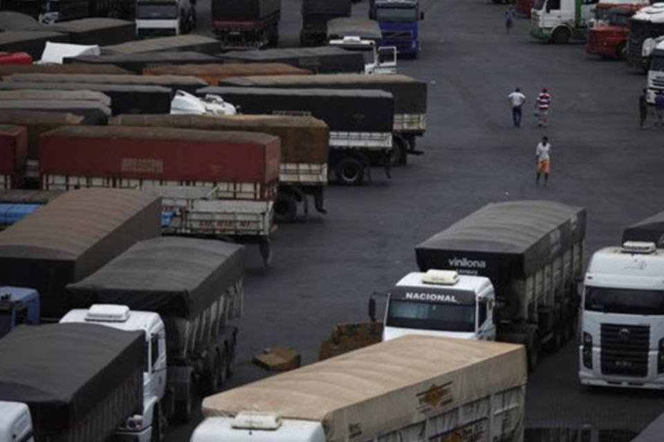Frete sobe 11% em fevereiro puxado por safra de soja, mostra IFR