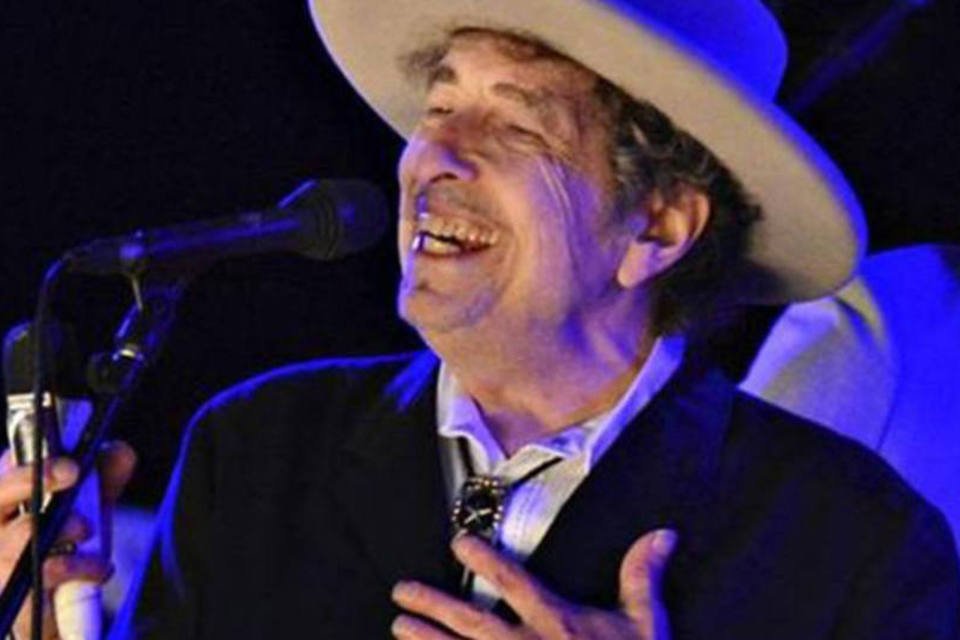 Bob Dylan não irá à cerimônia de entrega do Nobel