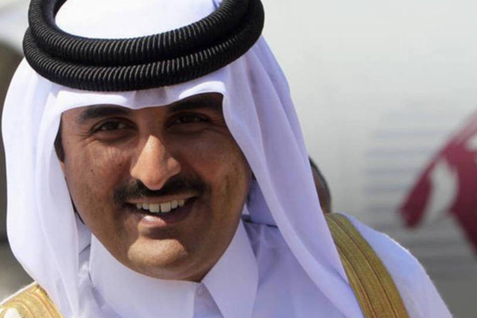 Xeque do Catar denuncia que está preso nos Emirados Árabes