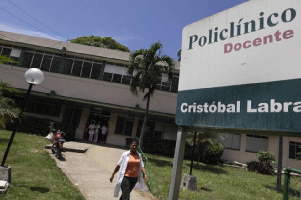Rum falso mata 7 e deixa dezenas hospitalizadas em Cuba