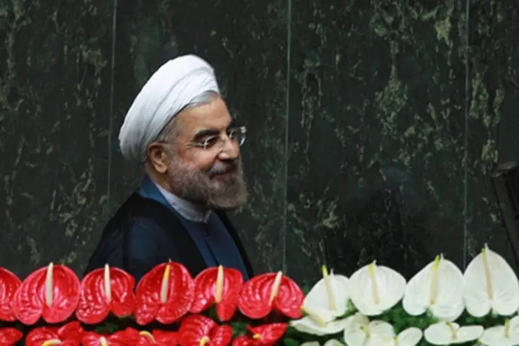 Novo presidente do Irã: Hassan Rouhani acenou positivamente para conversas sobre a questão nuclear iraniana (IRNA/Reuters)