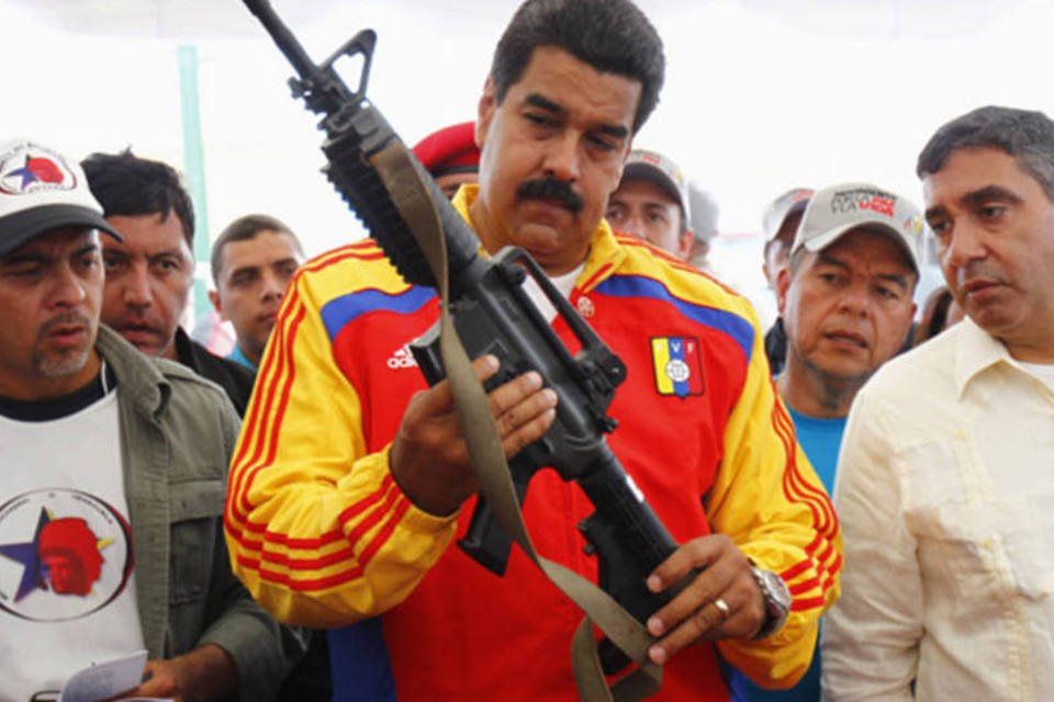 Maduro pede 'poderes especiais' para combater a corrupção