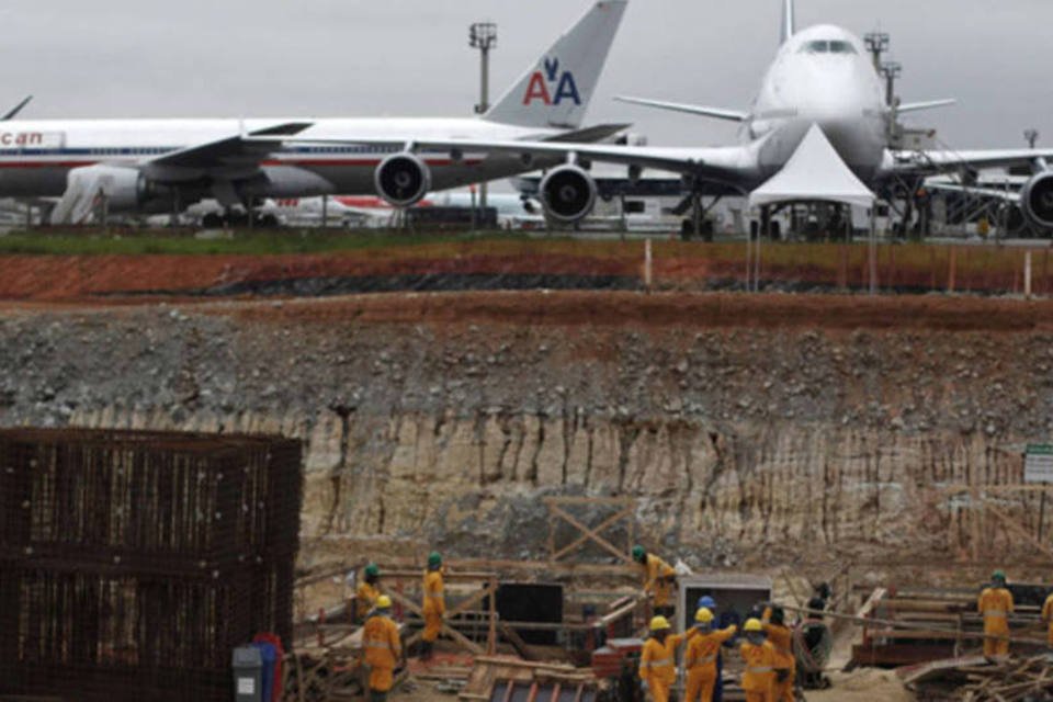 Aeroporto de Guarulhos inaugura nova pista de taxiamento