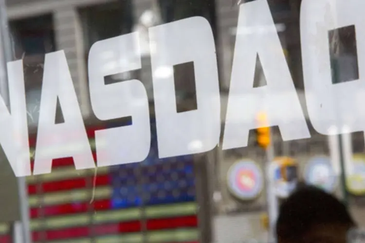 
	Nasdaq: term&ocirc;metro de tecnologia Nasdaq caiu 2,60 por cento, para 4.127 pontos
 (Andrew Kelly/Reuters)