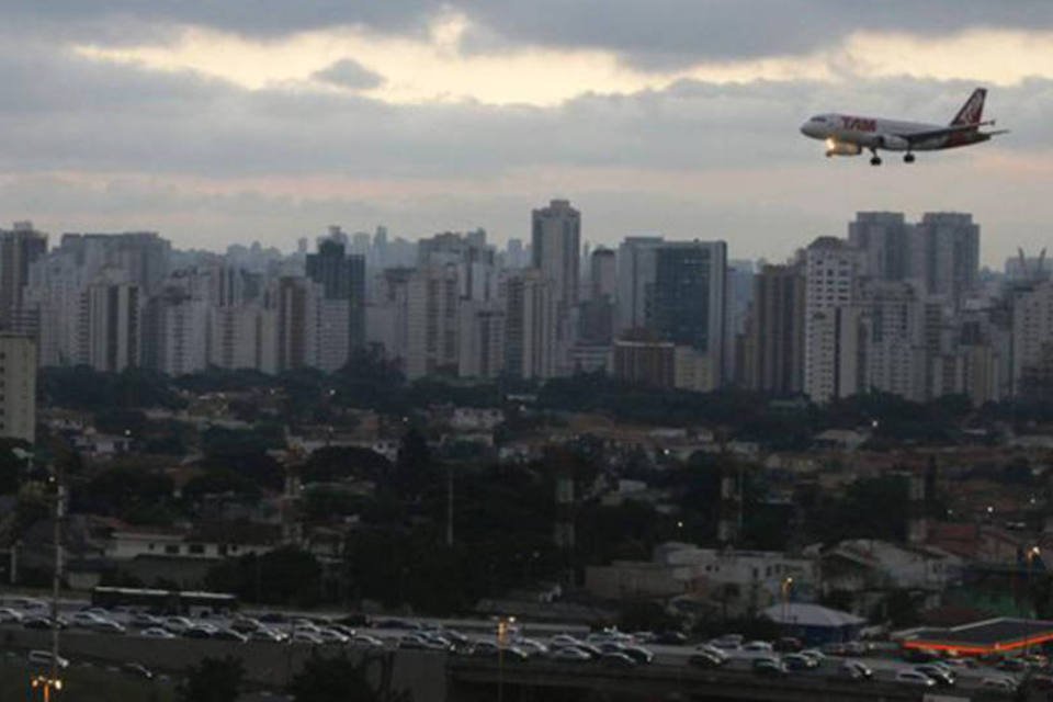 Chuva fecha o Aeroporto de Congonhas