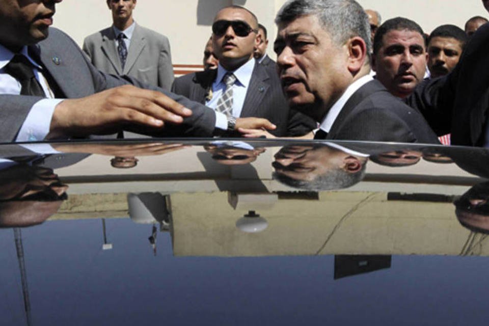 Ministro egípcio alerta para onda de terror após atentado