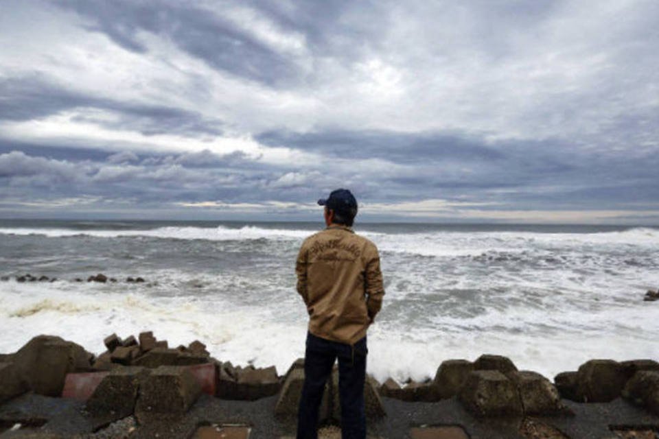 Terremoto de 6,8 graus ativa alerta de tsunami no Japão