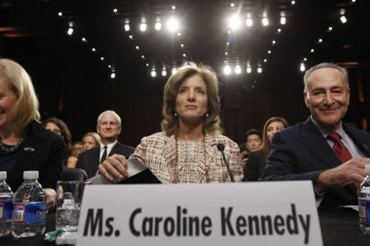 Caroline Kennedy, filha do falecido presidente John F. Kennedy, testemunha no Senado dos Estados Unidos durante sua nomeação ao cargo de embaixadora no Japão (Jason Reed/Reuters)