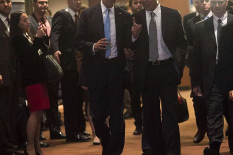 Secretário de Estado dos EUA, John Kerry, e o chanceler da Rússia, Serguei Lavrov, se encontram durante a Assembleia Geral da ONU, em Nova York (Eric Thayer/Reuters)