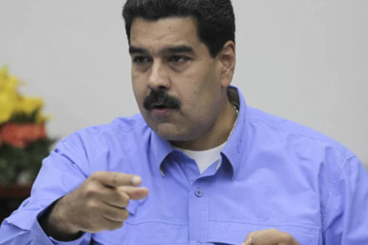 Nicolás Maduro, presidente da Venezuela, durante reunião com seu conselho de ministros no Palácio Miraflores, em Caracas (Miraflores Palace/Divulgação)