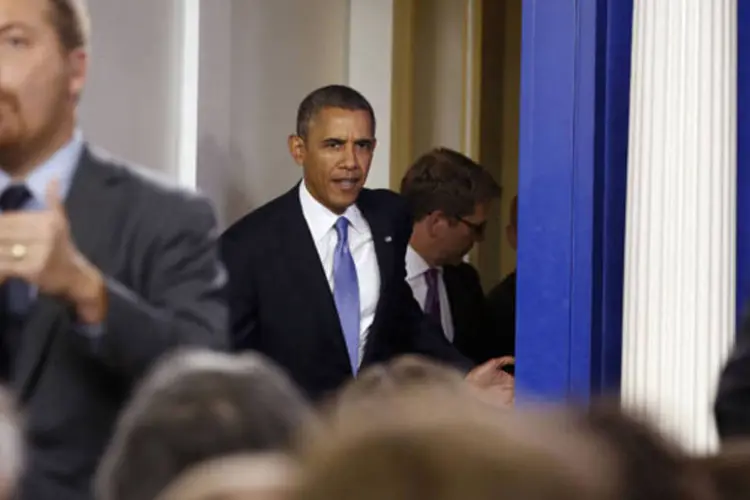 Barack Obama após conferência de imprensa sobre o possível fechamento do Governo, na Casa Branca (Larry Downing/Reuters)