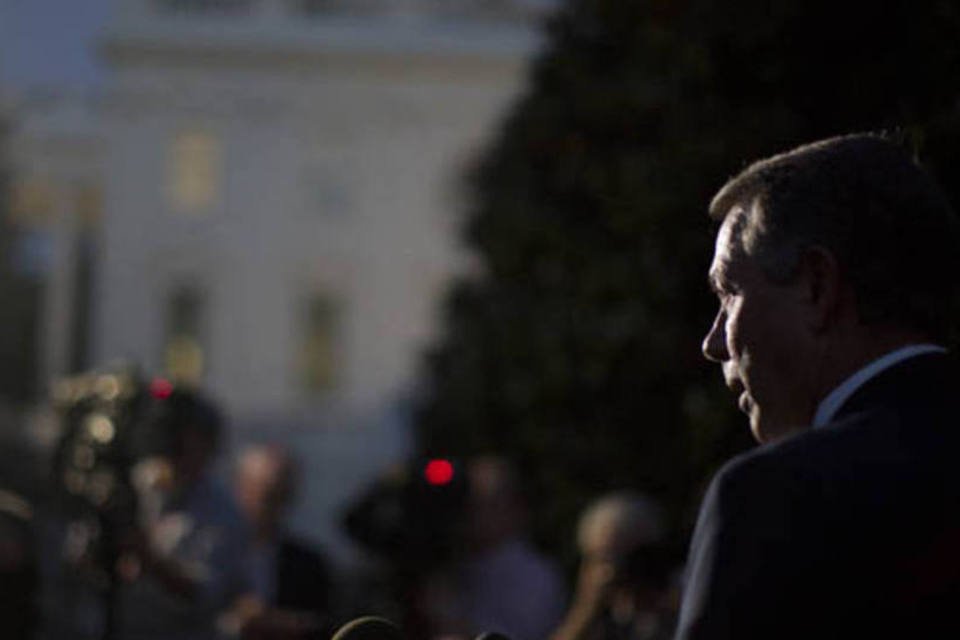 Boehner insiste que Obama negocie sobre limite da dívida