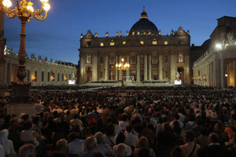 Número de católicos chegou a 1,228 bilhão, segundo Vaticano