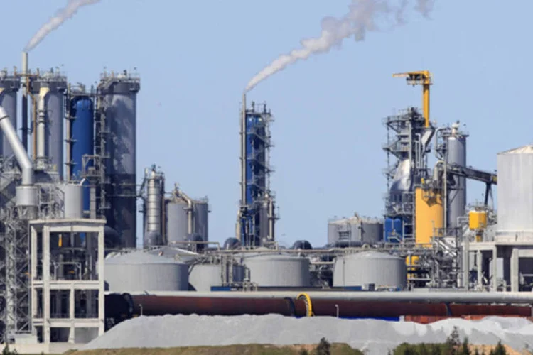 Fábrica de celulose da finlandesa UPM-Kymmene em Fray Bentos, no Uruguai (Andres Stapff/Reuters)