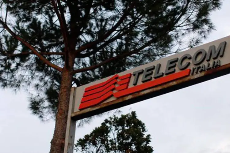 Telecom: não há “processo formal ou informal em curso” para a venda da participação na TIM, disse a Telecom Italia em um comunicado
 (REUTERS/Alessandro Bianchi)