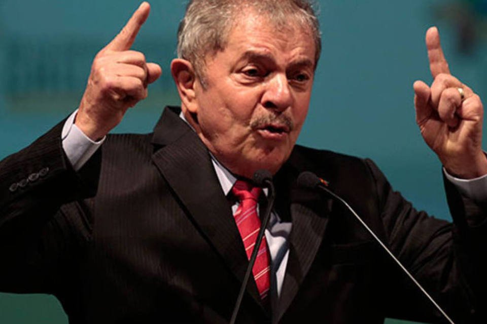 Morte de Campos mudou conjuntura política do país, diz Lula
