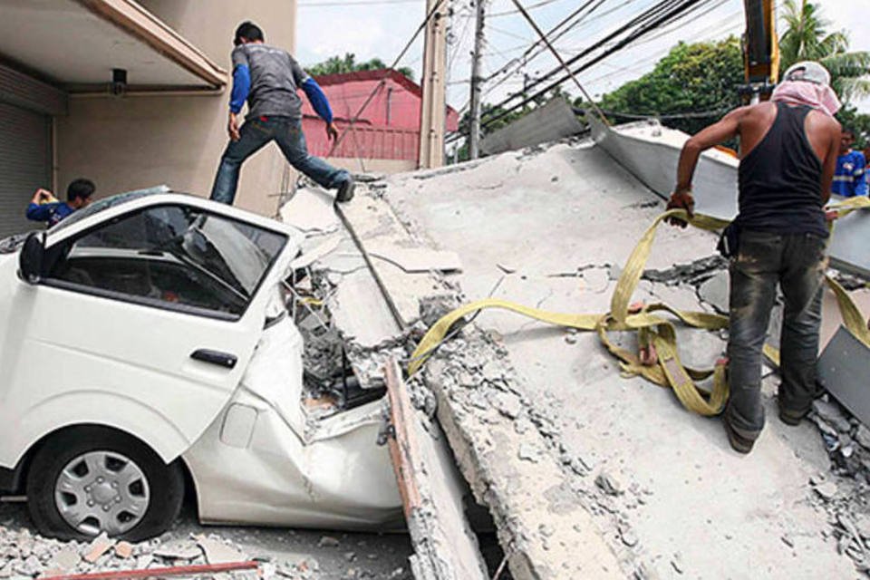 Número de mortos em terremoto nas Filipinas chega a 156