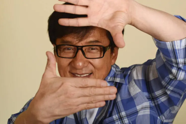 
	Jackie Chan: &ldquo;como uma figura p&uacute;blica, estou envergonhado e angustiado&rdquo;
 (Phil MCarten/Reuters/Reuters)