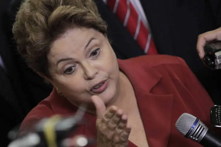 
	Dilma Rousseff: &quot;ouvi falar que estava cercada de homens meigos, eu era a mulher brava cercada de homens meigos&quot;, disse
 (Ueslei Marcelino/Reuters)