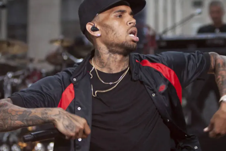 
	Chris Brown: cantor&nbsp;est&aacute; detido sem fian&ccedil;a, em Los Angeles, depois de ser levado sob cust&oacute;dia em Malibu
 (Reuters)