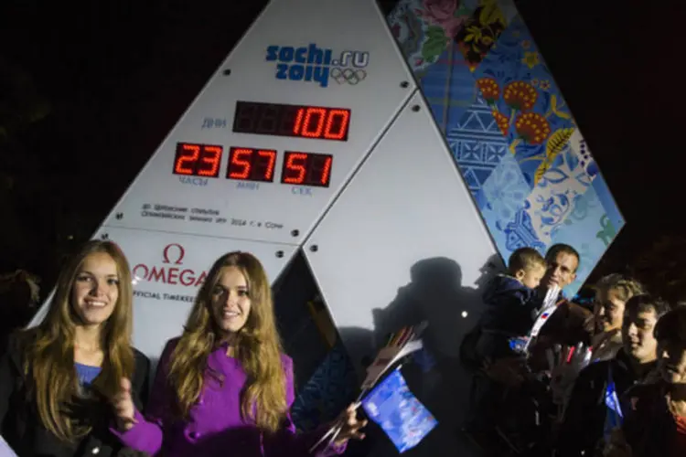 Relógio com a contagem regressiva dos dias para o começo dos Jogos de Inverno de Sochi, na Rússia (Thomas Peter/Reuters)