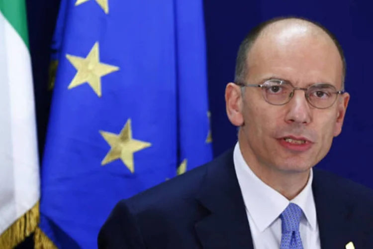 Premiê italiano, Enrico Letta, durante coletiva de imprensa ao final de reunião entre líderes da União Europeia, em Bruxelas (Yves Herman/Reuters)