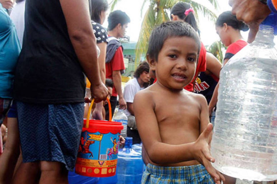 Austrália envia dinheiro às Filipinas após passagem de tufão