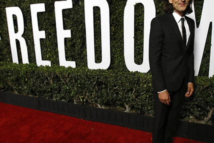 
	Diretor Justin Chadwick durante a pr&eacute;-estreia do filme &quot;Mandela: Long Walk to Freedom&quot;:&nbsp;Zenani e Zindzi Mandela assistiam &agrave; estreia quando foram informadas da not&iacute;cia
 (Mario Anzuoni/Reuters)