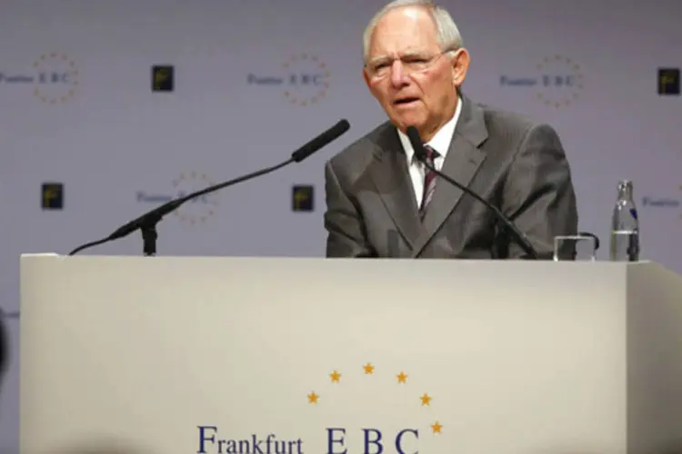 Ministro das Finanças da Alemanha, Wolfgang Schaeuble: para ele ,Lautenschlaeger "é uma excelente vice-presidente do banco central alemão" (Kai Pfaffenbach/Reuters)