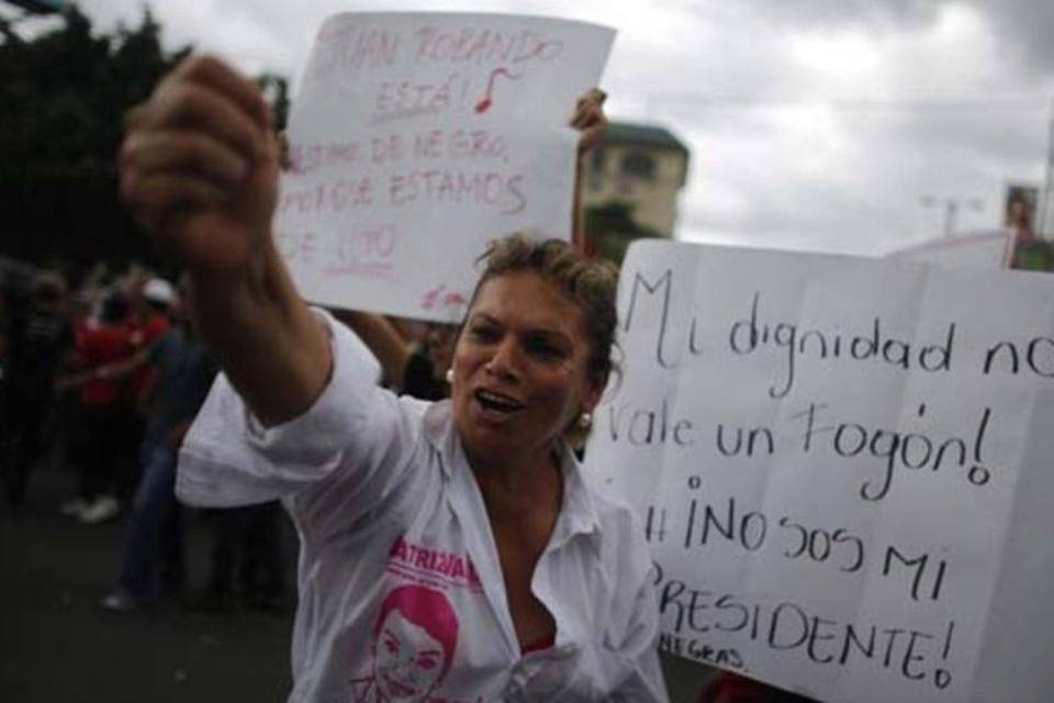 Candidata contesta resultado parcial de eleição em Honduras