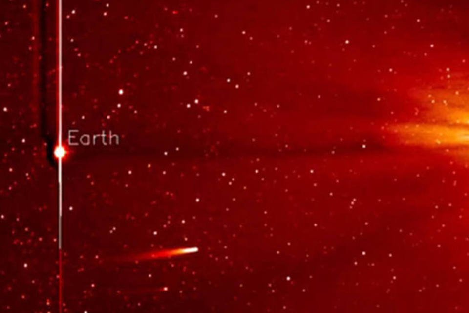 Imagem do cometa ISON tirada da sonda STEREO, da NASA (NASA/Divulgação via Reuters)
