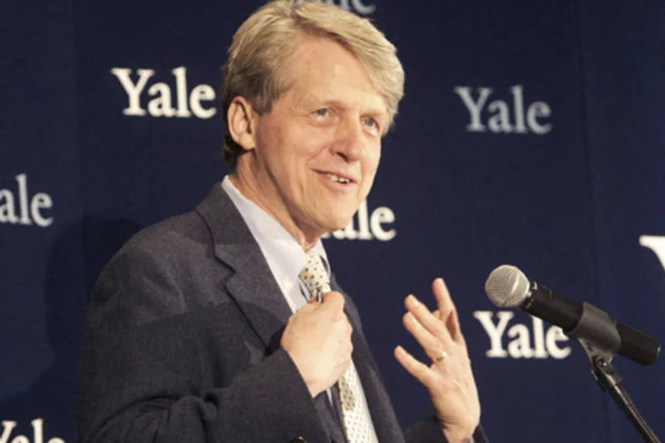 Robert Schiller: "ainda não estou soando o alarme. Mas, em muitos países, as bolsas de valores estão em um nível alto e preços subiram com força em alguns mercados imobiliários" (Michelle McLoughlin/Reuters)
