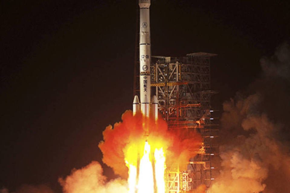 Missão espacial chinesa Chang'e 3 entra hoje na órbita lunar