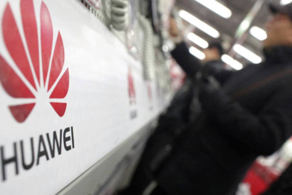 Receita da Huawei no 1º semestre dobrou na China, diz fonte