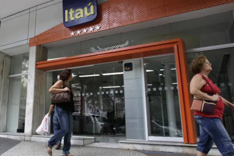 
	Ag&ecirc;ncia do banco Ita&uacute;: o resultado ficou abaixo das expectativas dos analistas
 (Sérgio Moraes/Reuters)