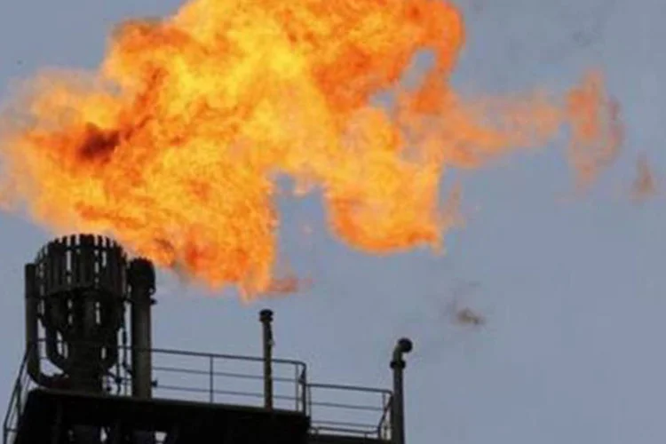
	Plataforma de petr&oacute;leo: Brasil tem 15,6 bilh&otilde;es de barris de petr&oacute;leo em reservas provadas
 (Sérgio Moraes/Reuters)