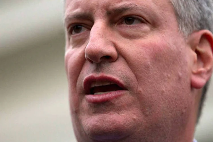 
	Bill de Blasio: &quot;Vamos proteger os quase meio milh&atilde;o de nova-iorquinos sem documentos, que n&atilde;o tiveram suas vozes ouvidas&quot;, disse o prefeito de NY (REUTERS/Jason Reed)