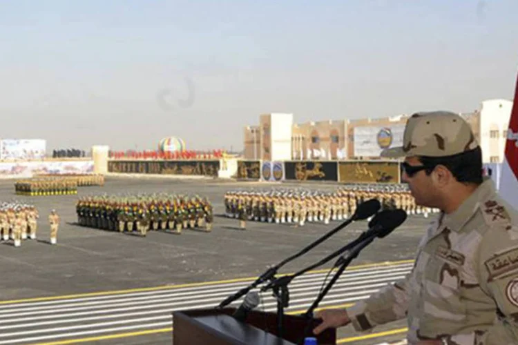 
	Abdel Fattah al Sisi: advers&aacute;rios islamitas de Sisi o consideram o l&iacute;der de um golpe que resultou na pior crise interna na hist&oacute;ria moderna do Egito
 (Reuters)