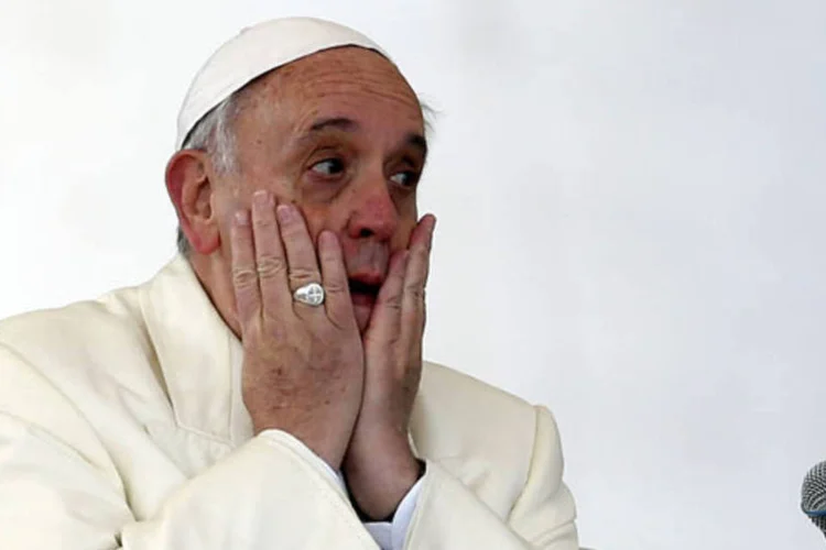 Papa Francisco durante a audiência geral de quarta-feira realizada na Praça de São Pedro do Vaticano (Alessandro Bianchi/Reuters)