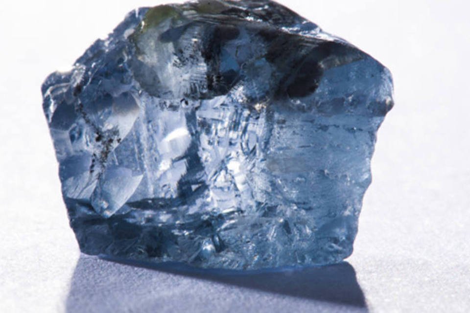 Diamante azul de 29,6 quilates é encontrado na África do Sul