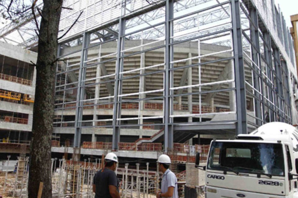 Atrasado, Arena da Baixada pede novo empréstimo ao BNDES