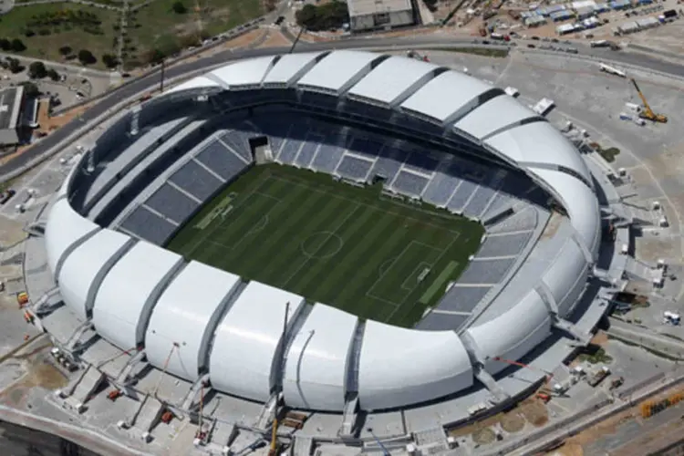 Visão aérea do estádio Arena Dunas, que deverá receber algumas partidas da Copa do Mundo de 2014, em Natal (Sergio Moraes/Reuters)